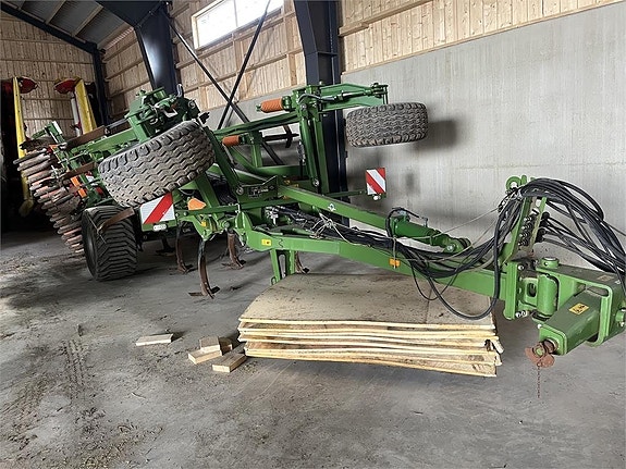 Amazone CENIUS 4003-2TX KULTIVATOR