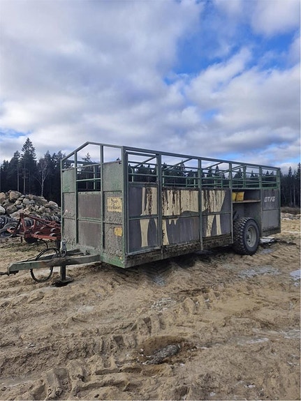 Mova DTV-6 DJURTRANSPORTVAGN