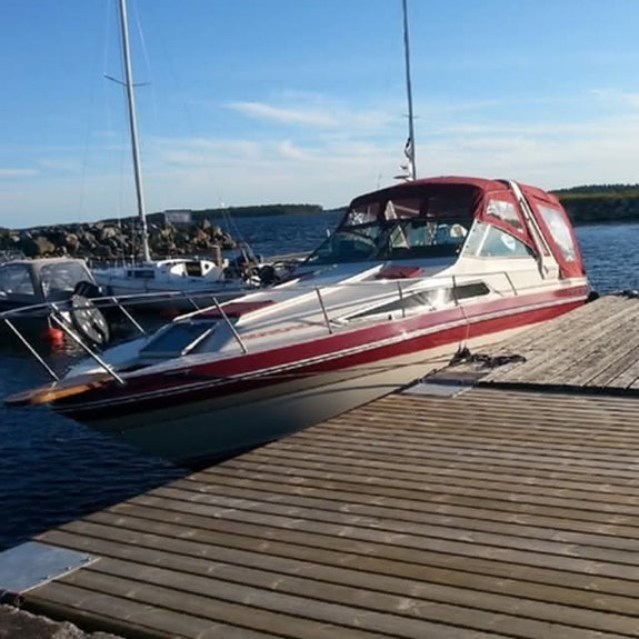 Sea-Ray 268 - 88 2 of 14
