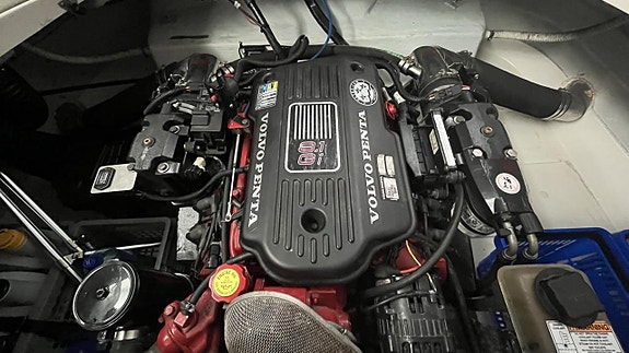 Chris Craft 22 Launch VP 8.1 "READY TO CRUISE" 11 of 12