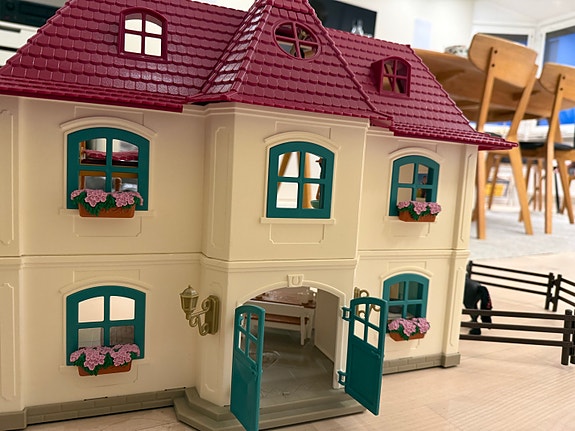 Product image 2 of 6