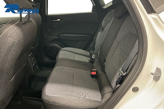 Renault Captur 13 of 18
