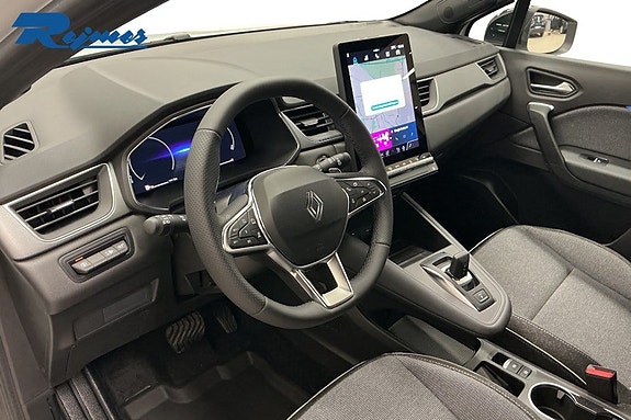 Renault Captur 6 of 18