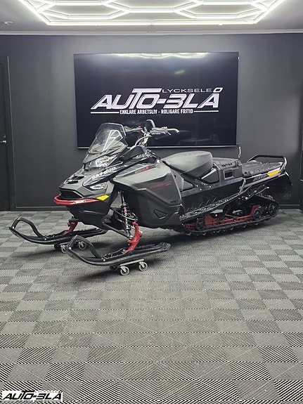 Ski-Doo Expedition Xtreme 900 ACE T