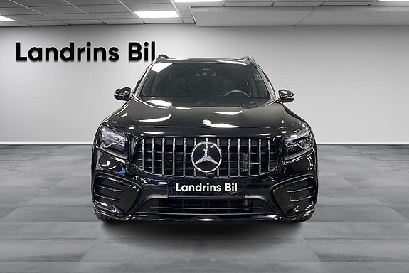 Mercedes-Benz GLB250+ 2 of 14