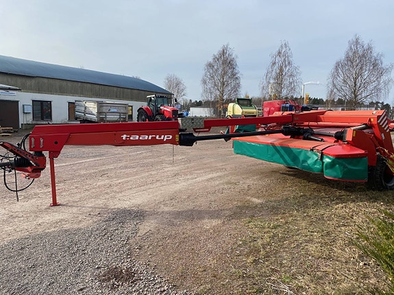 Kverneland Taarup 4236 CT