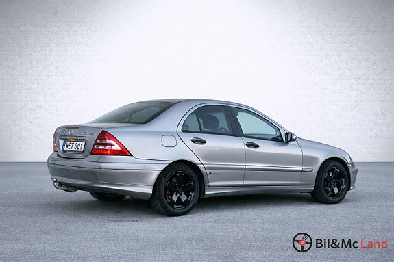 Mercedes-Benz C230 7 of 15