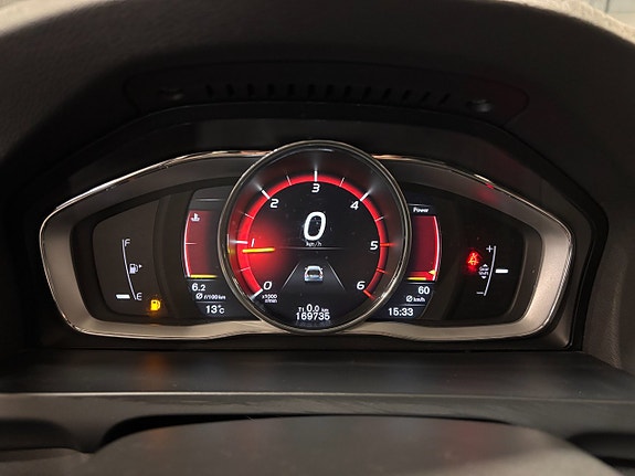 Volvo V60 Cross Country 13 of 13