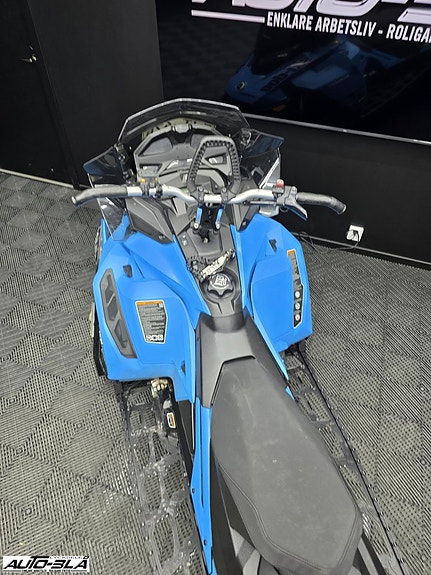 Ski-Doo Summit SP 600 154" 6 of 7