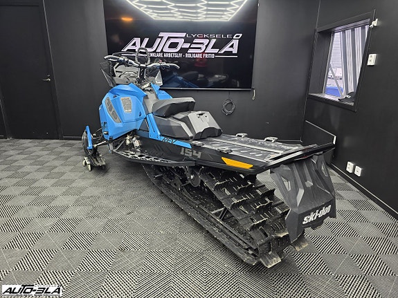 Ski-Doo Summit SP 600 154" 4 of 7