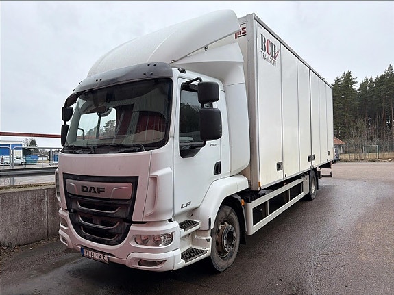 Distributions bil DAF FA LF260i -2018 via konkursauktion