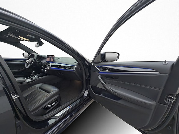 BMW 540i 30 of 30