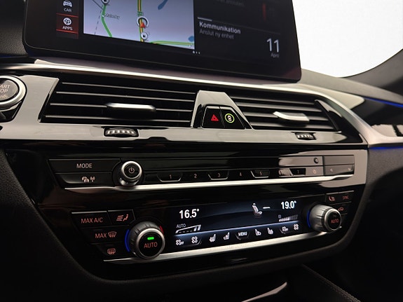 BMW 540i 27 of 30