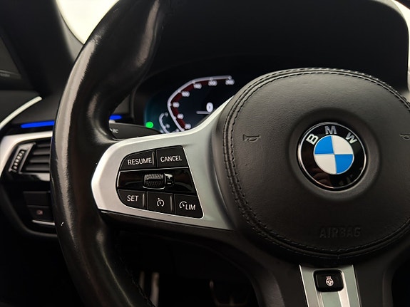 BMW 540i 19 of 30