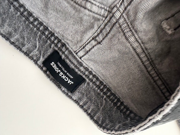 Product image 19 of 24