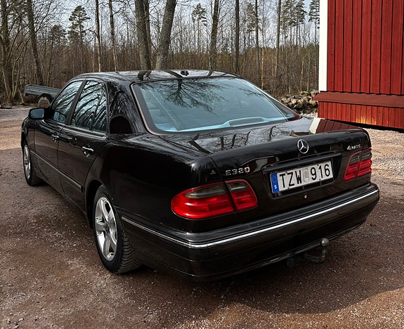 Mercedes-Benz E320 2 of 5