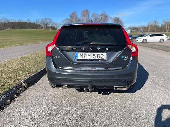 Volvo V60 5 of 18