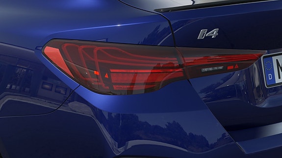 BMW i4 8 of 13