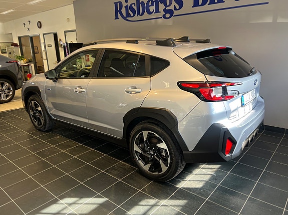 Subaru Crosstrek 4 of 5