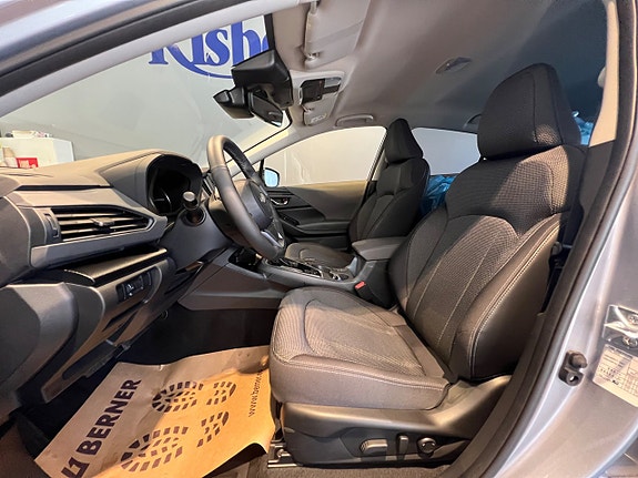 Subaru Crosstrek 8 of 13