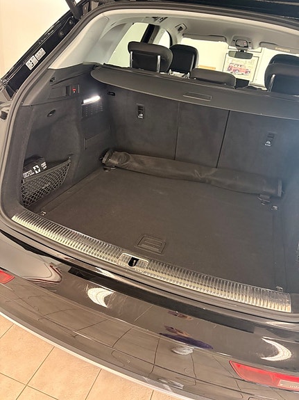 Audi Q5 6 of 6