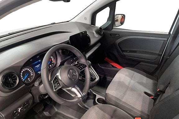 Mercedes-Benz eCitan 9 of 12