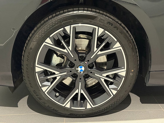 BMW 120 5 of 5