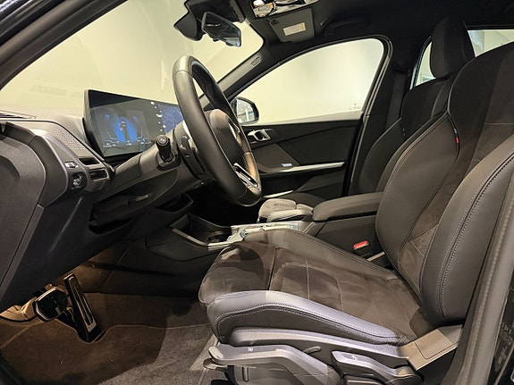 BMW 120 10 of 17