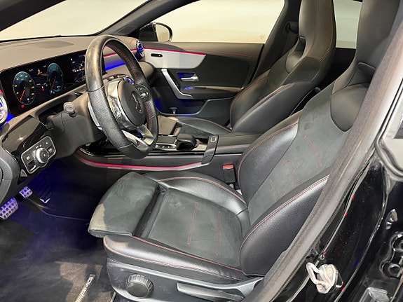 Mercedes-Benz CLA250 e 25 of 27
