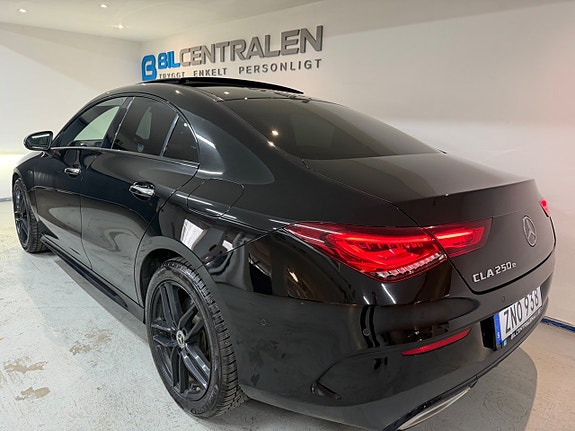 Mercedes-Benz CLA250 e 10 of 27