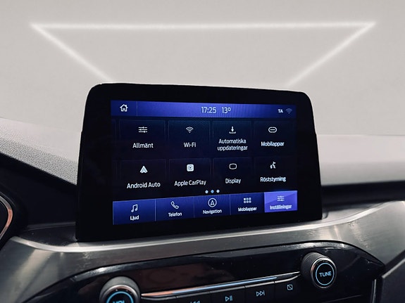 Ford Kuga 19 of 27
