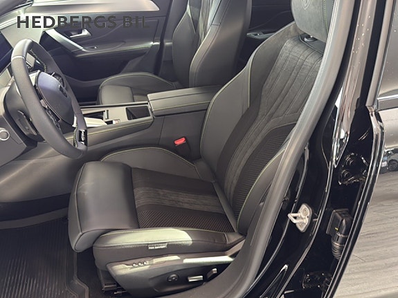 Peugeot 408 8 of 20
