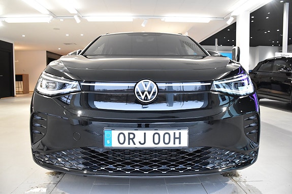 Volkswagen ID.4 GTX 2 of 10