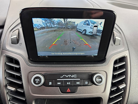 Ford Transit Connect 17 of 20