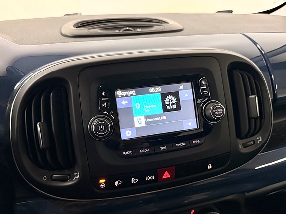 Fiat 500L 23 of 30