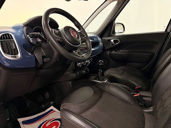 Fiat 500L 7 of 30