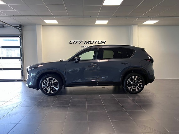 Mazda CX-5 2 of 7