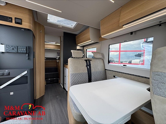 Adria MATRIX 670 SL Långbädd 8 of 17