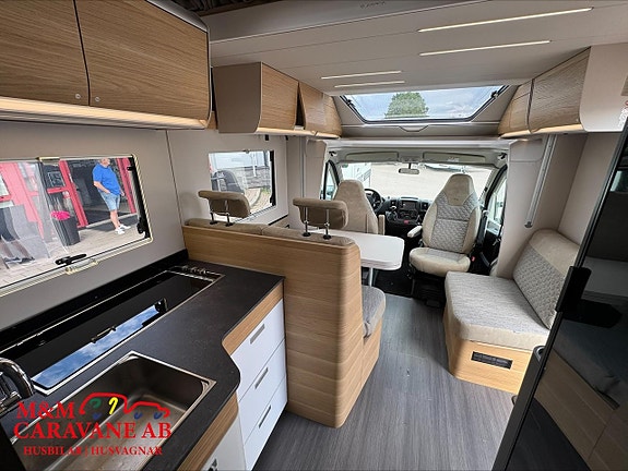Adria MATRIX 670 SL Långbädd 11 of 17