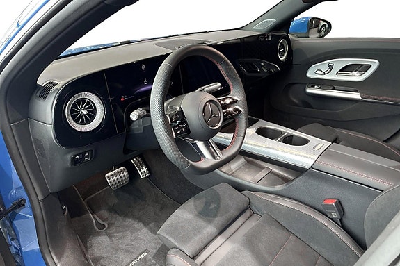 Mercedes-Benz CLA250+ 6 of 16