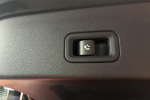 Mercedes-Benz CLA250+ 16 of 16