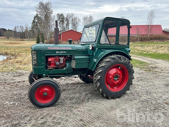 Veterantraktor Volvo BM Victor 230