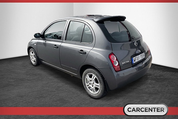 Nissan Micra 4 of 5