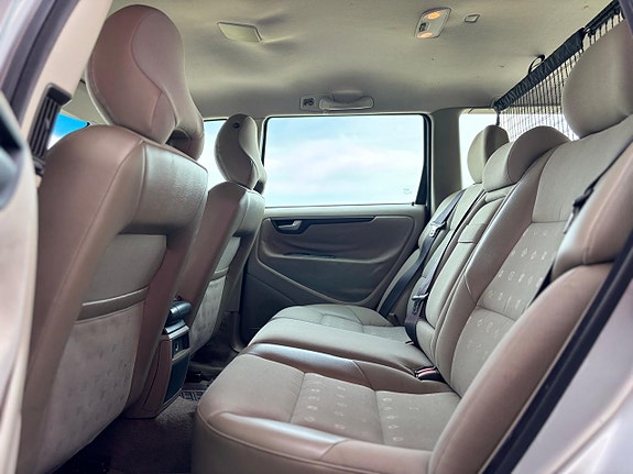 Volvo V70 17 of 18