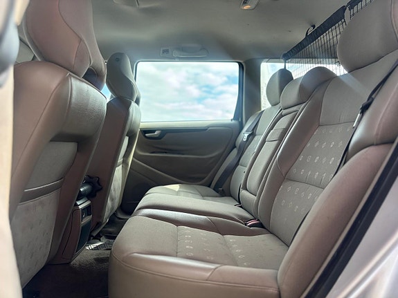 Volvo V70 16 of 16