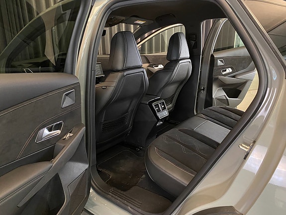 DS DS 7 Crossback 27 of 30