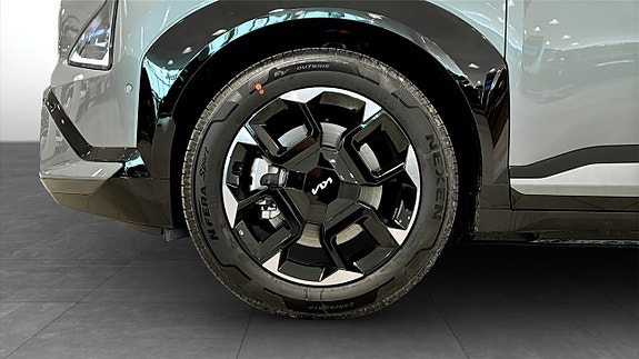 Kia EV5 11 of 19