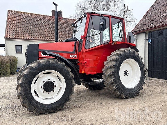 Traktor VALMET 604-4