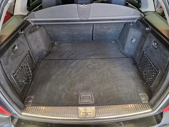 Mercedes-Benz C220 15 of 17