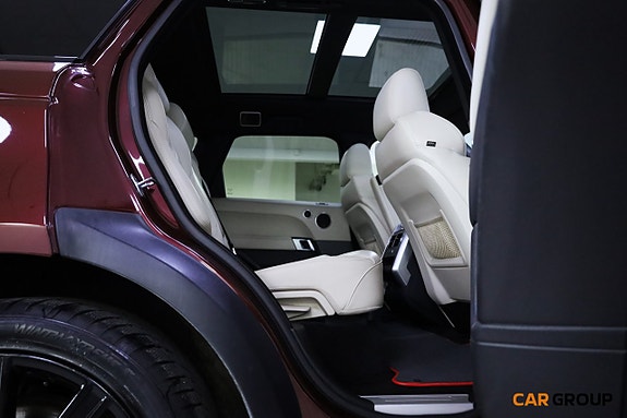 Land Rover Range Rover Sport 15 of 20